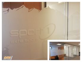 Frosting og dekor på nye kontorer hos Sport 1 Lillehammer
